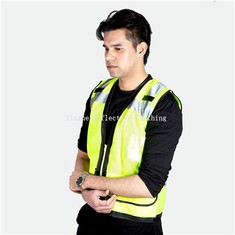 Aangepaste belettering van veiligheidsvest